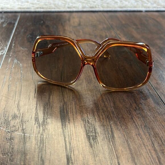 VINTAGE Lunetta Zurich Sunglasses.These are a great pair of vintage glasses,